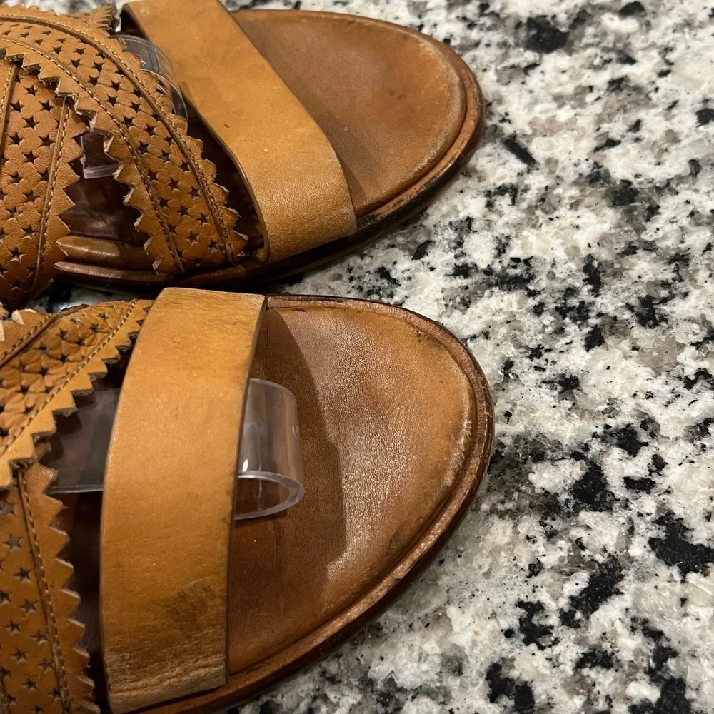 See by Chloe Brown Leather Star Perforated Flat Gladiator Sandals - Picture 13 of 16